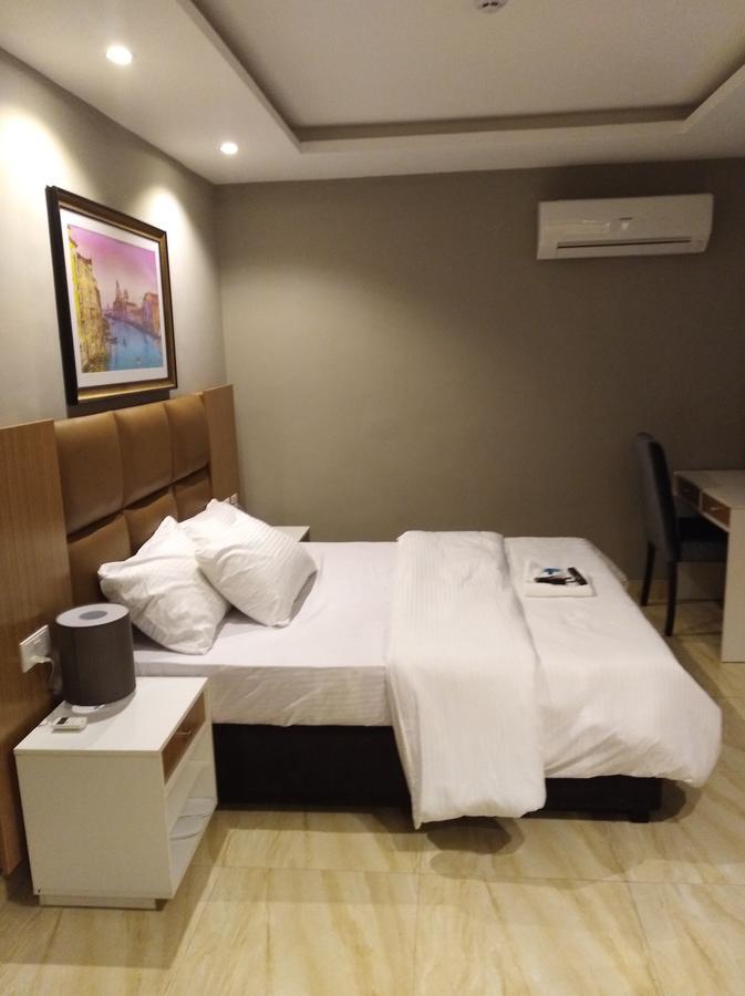 Blackwood Hotels Икея Экстерьер фото